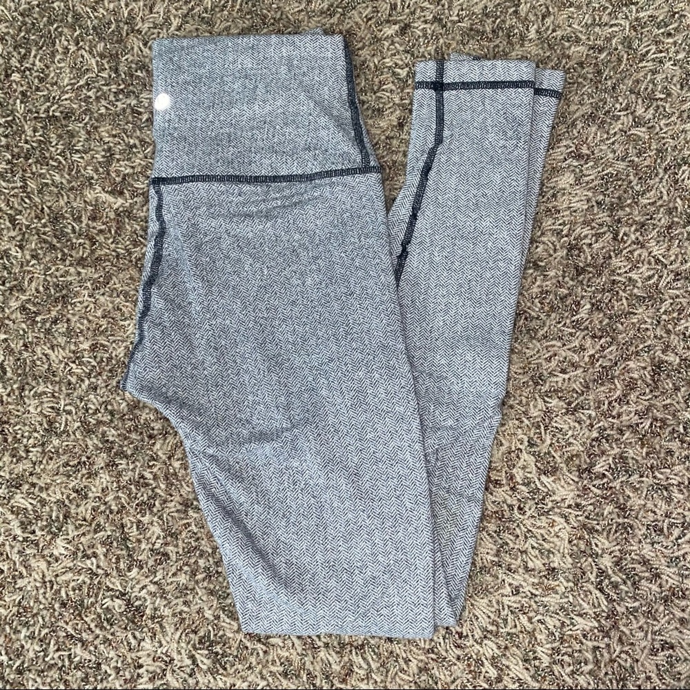 Lululemon knit leggings